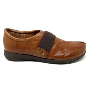 SoftWalk Tanner Too cognac leather slip on comfort shoes